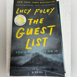 Book “The Guest List” by Lucy Foley